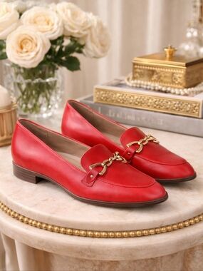 Naturalizer Red Leather Loafers Gold Hardware Horsebit Accent Size 7M Classic